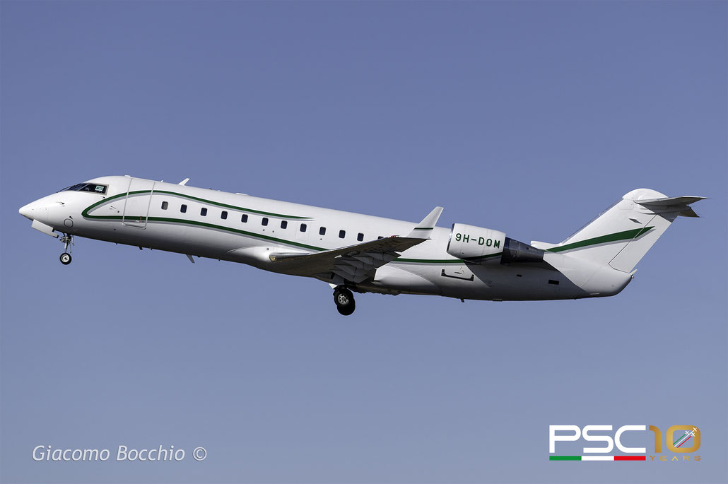 9H-DOM CL-850 8069 Air X Charter @ Aeroporto di Verona 02.2022  © Piti Spotter Club Verona