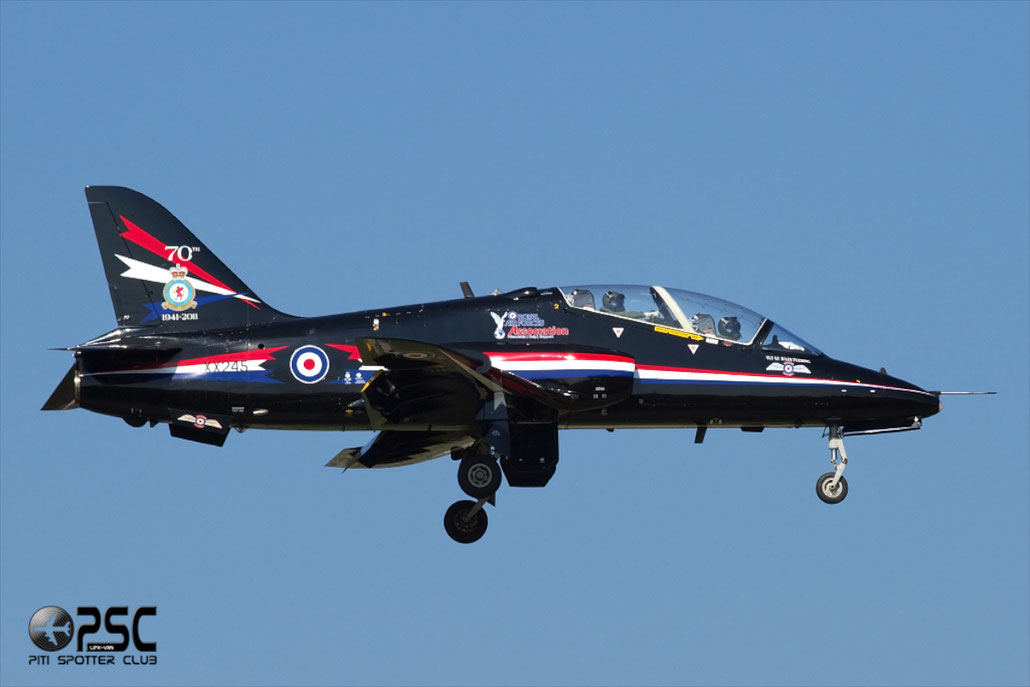 XX245   Hawk T1  312081/081  Red Arrows © Piti Spotter Club Verona