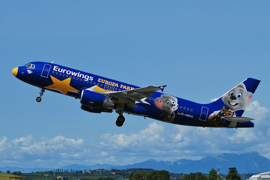 D-ABDQ A320-214 3121 Eurowings @ Aeroporto di Verona 20.08.2017 © Piti Spotter Club Verona