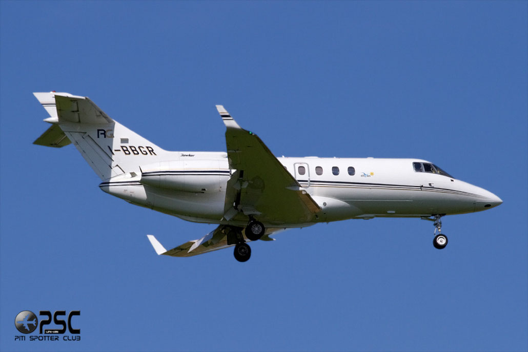 I-BBGR BAe125-900XP HA-0056 Aliven Srl
