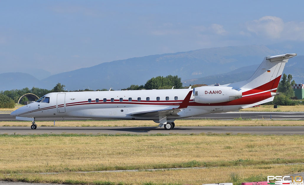 D-AAHO  ERJ135BJ  14501137  Air Hamburg Private Jets  @ Aeroporto di Verona  07 2022 © Piti Spotter Club Verona