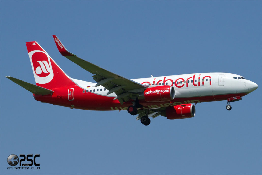 D-AHXE B737-7K5 35135/2451 Air Berlin