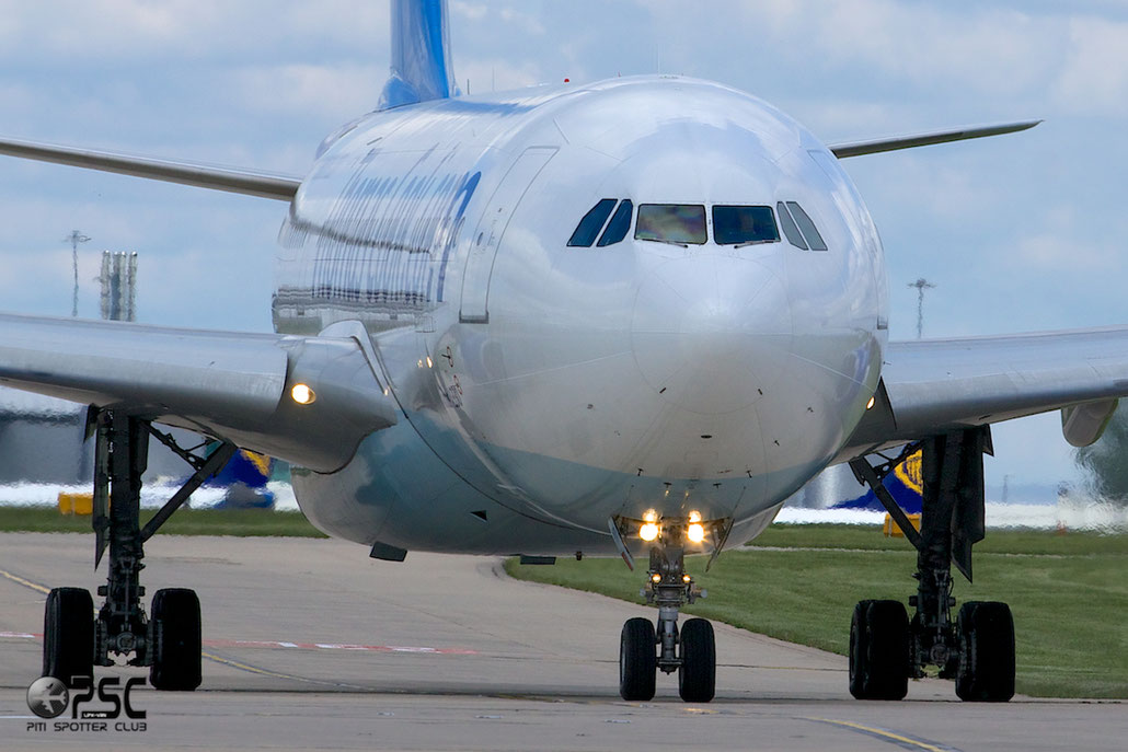 G-OMYT A330-243 301 Thomas Cook Airlines @ Manchester Airport 13.05.2014 © Piti Spotter Club Verona