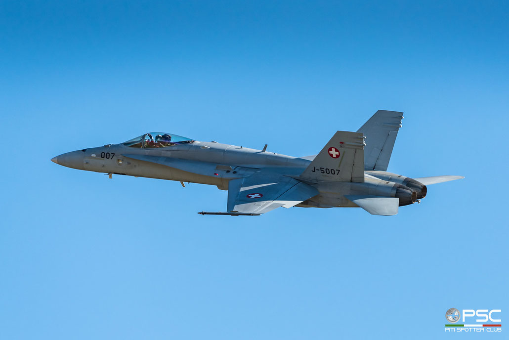 J-5007   F/A-18C-48-MC  1335/SFC007 © Piti Spotter Club Verona 