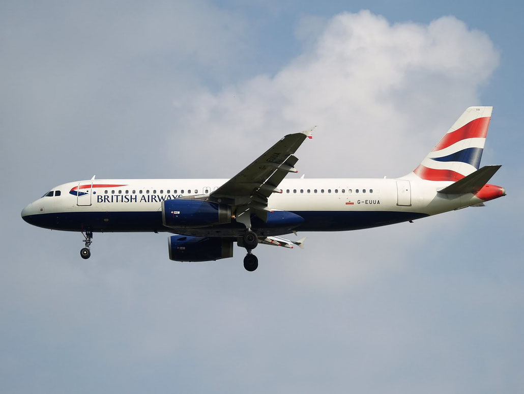 G-EUUA A320-232 1661 British Airways @ London Heathrow Airport 08.2007 © Piti Spotter Club Verona