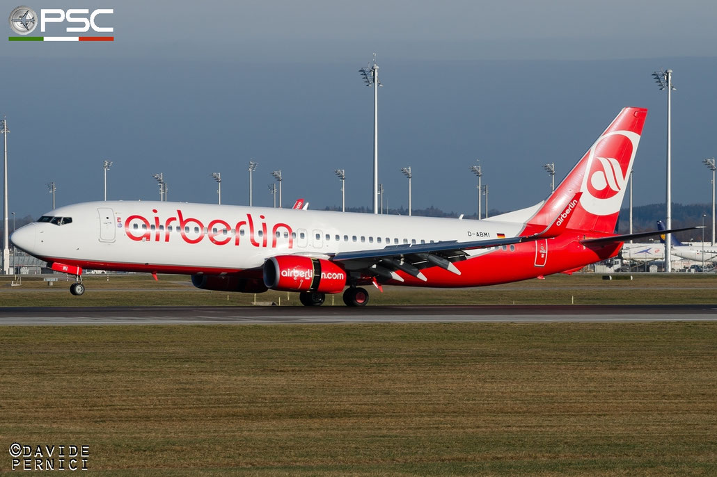 D-ABMI B737-86J 37770/4184 Air Berlin @ Munich Airport 13.12.2015 © Piti Spotter Club Verona
