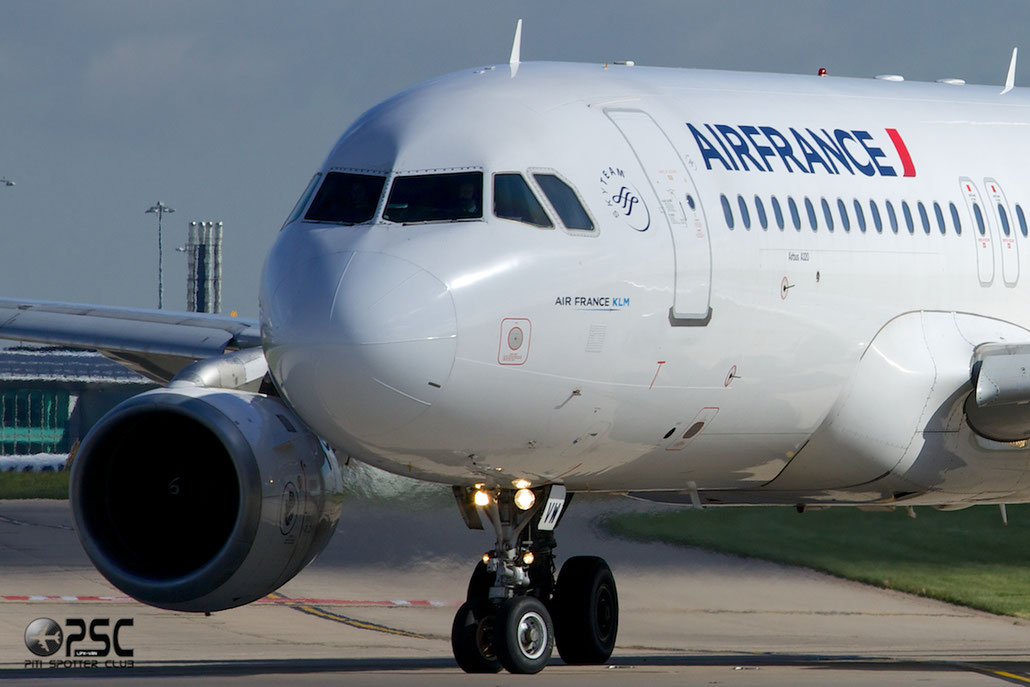 F-GJVW A320-211 491 Air France @ Manchester Airport 13.05.2014 © Piti Spotter Club Verona