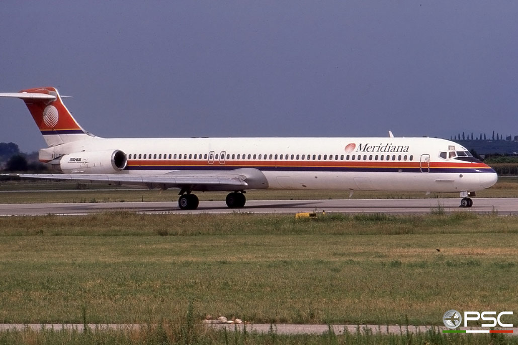 I-SMES  MD-82  49902/1948  Meridiana  @ Aeroporto di Verona © Piti Spotter Club Verona 