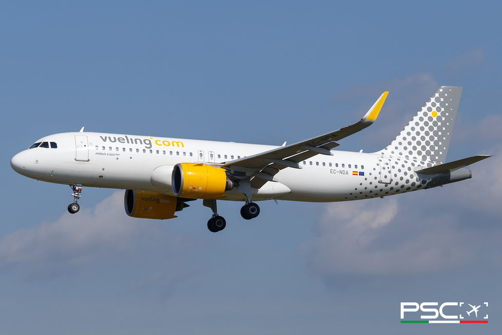 EC-NDA Airbus A320-271N 8843  PW1127G  Vueling 2019 @ Barcellona BCN 09 2025 © Piti Spotter Club Verona