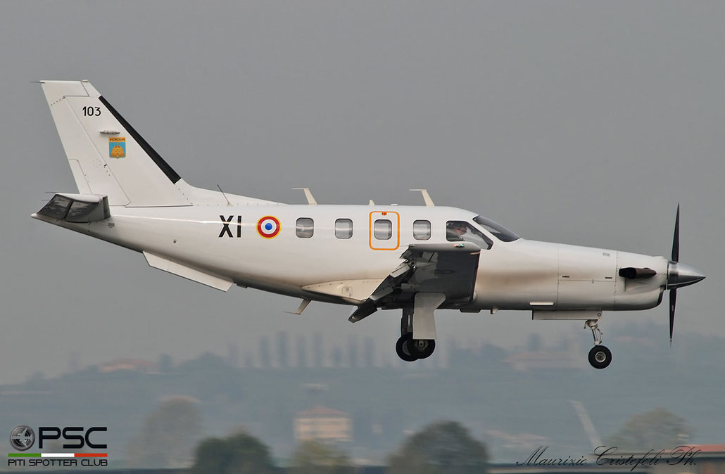 103  XI  TBM-700A  103  ET00.060 @ Aeroporto di Verona 11.2021 © Piti Spotter Club Verona