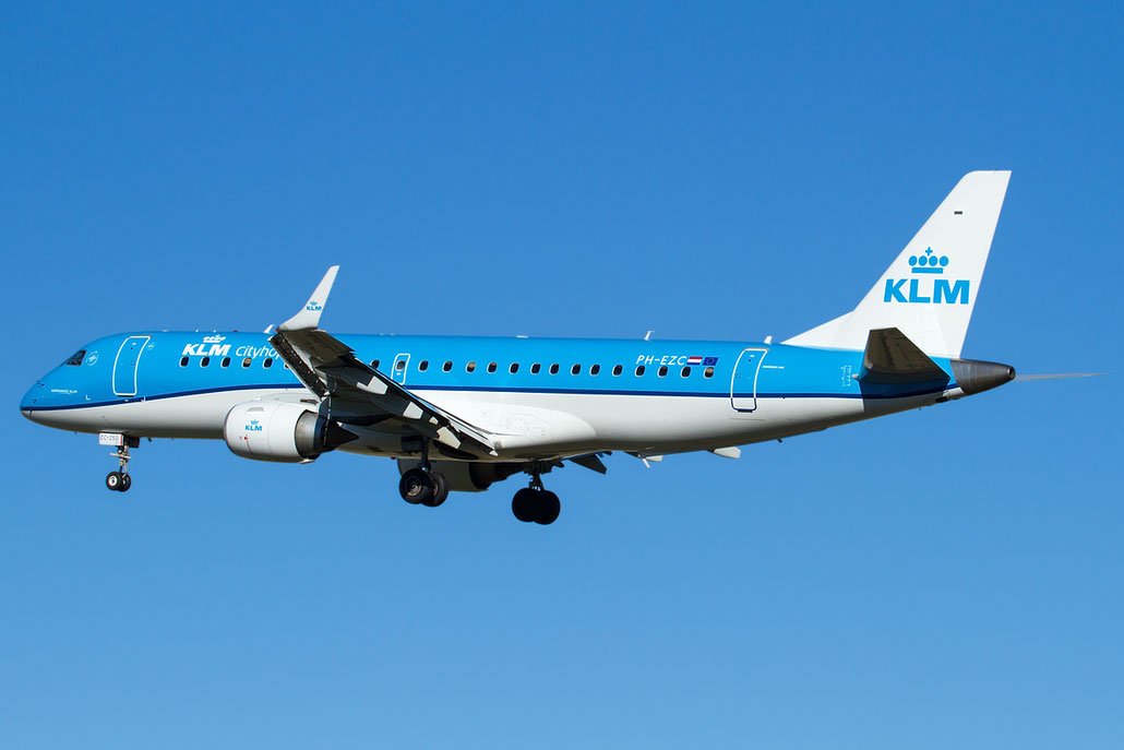 PH-EZC ERJ190STD 19000250 KLM Cityhopper @ Bologna Airport - 14.02.2016  © Piti Spotter Club Verona
