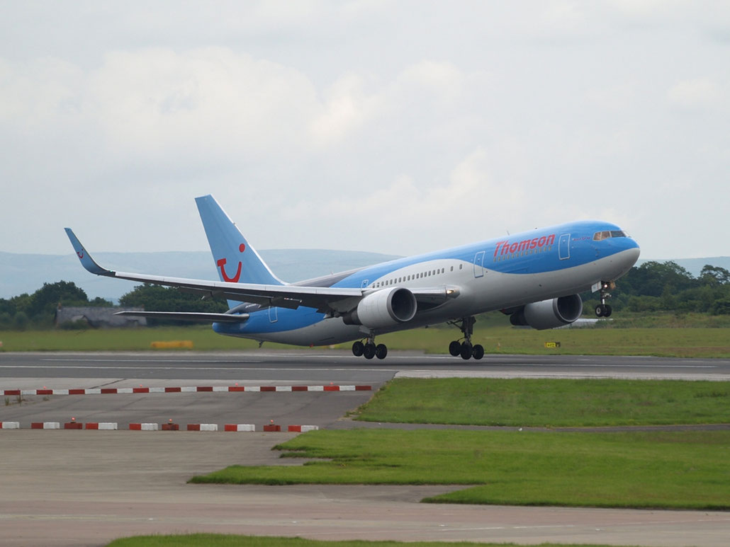 G-OBYG B767-304ER 29137/733 Thomson Airways @ Manchester Airport 20.07.2012 © Piti Spotter Club Verona