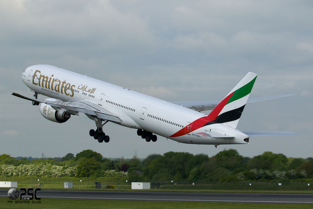A6-EBC B777-31HER 32790/512 Emirates @ Manchester Airport 13.05.2014 © Piti Spotter Club Verona