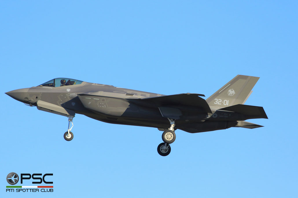 AL-1: F-35A MM7332, 32-01 F35A - AL1 by Gianluca Conversi, su Flickr Credit Angelo Donato Tornotti per PSC