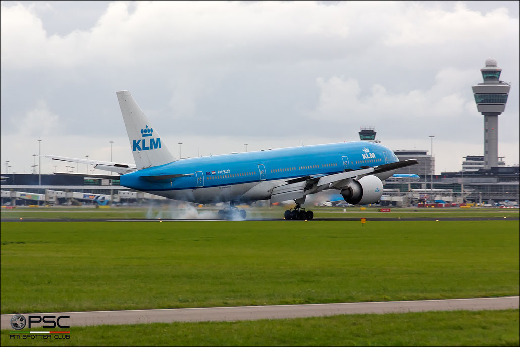 PH-BQP B777-206ER 32721/630 KLM Royal Dutch Airlines @ Amsterdam Airport - 09.2013  © Piti Spotter Club Verona