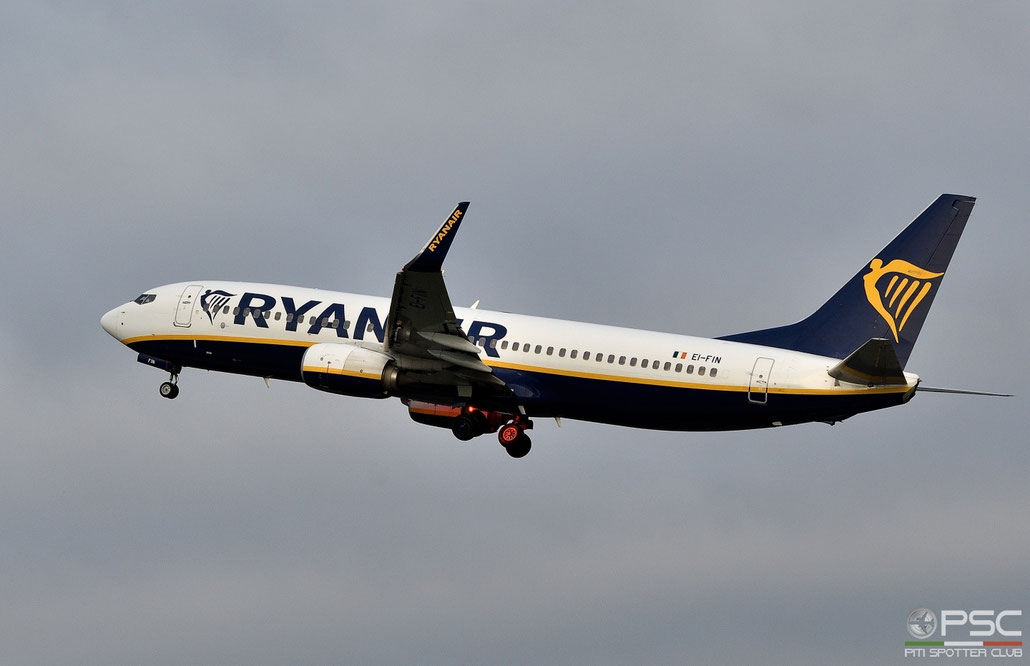 EI-FIN B737-8AS 44701/5444 Ryanair @ Aeroporto di Verona 23.09.2018 © Piti Spotter Club Verona