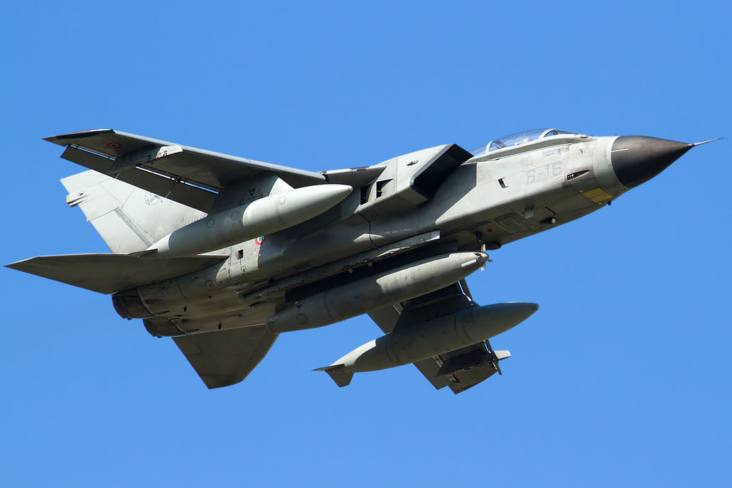 MM7037  RS-70 (6-16) Tornado IDS  333/IS036/5046  Pratica di Mar @ Aeroporto di Verona   © Piti Spotter Club Verona