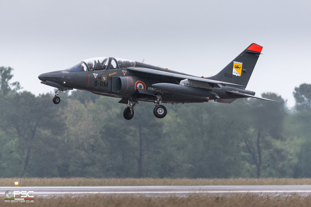 E123  8-RM  Alpha Jet E   EE03.008 © Piti Spotter Club Verona 