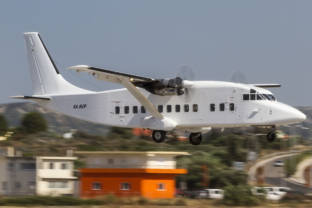 4X-AVP Sh360-300 SH3758 Ayit Aviation @ Rhodes Airport 06.07.2015 © Piti Spotter Club Verona