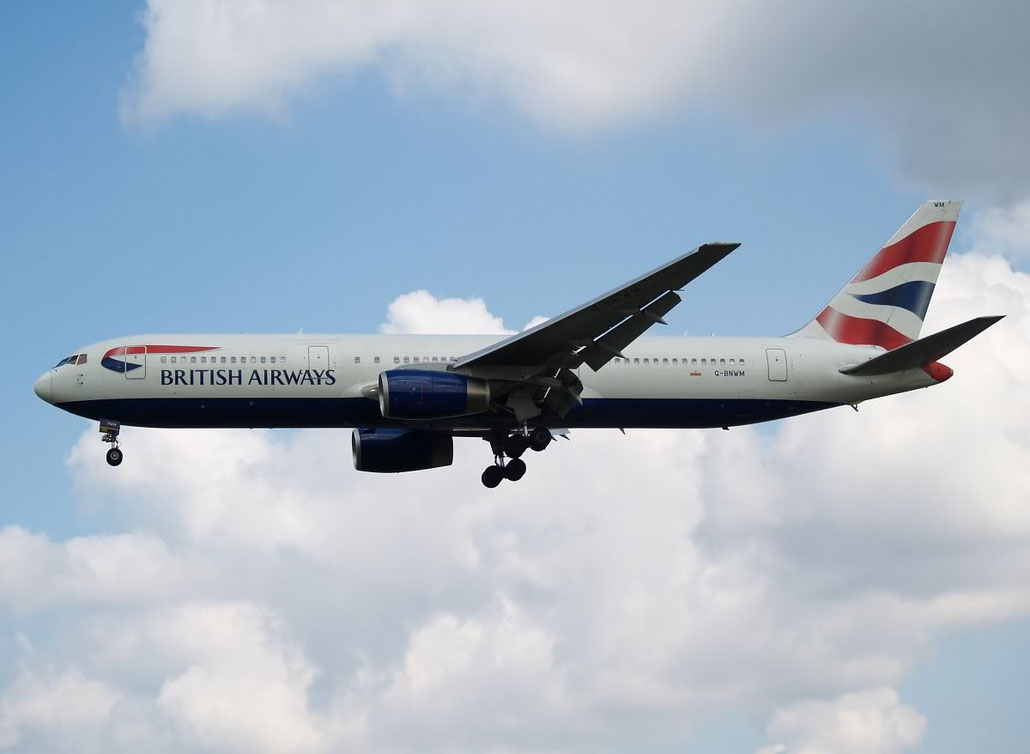 G-BNWM B767-336ER 25204/376 British Airways @ London Heathrow Airport 08.2007  © Piti Spotter Club Verona