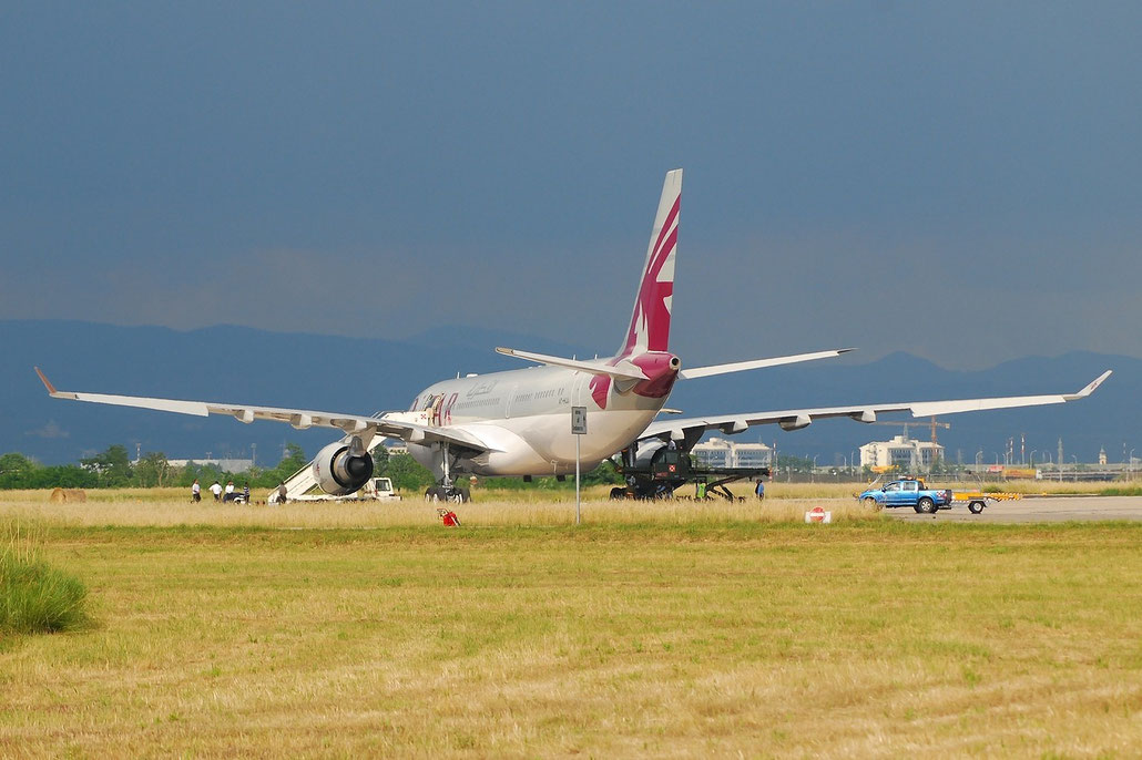 A7-HJJ A330-202 487 Government of Qatar - Qatar Airways Amiri Flight 
