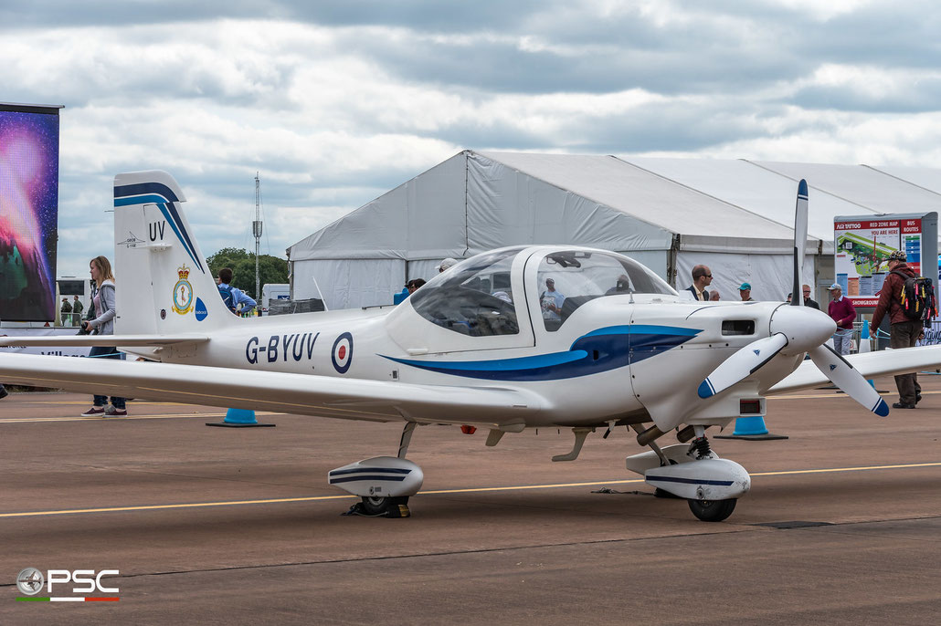 G-BYUV (Babcock Aerospace Ltd) Grob G115E Tutor © Piti Spotter Club Verona 