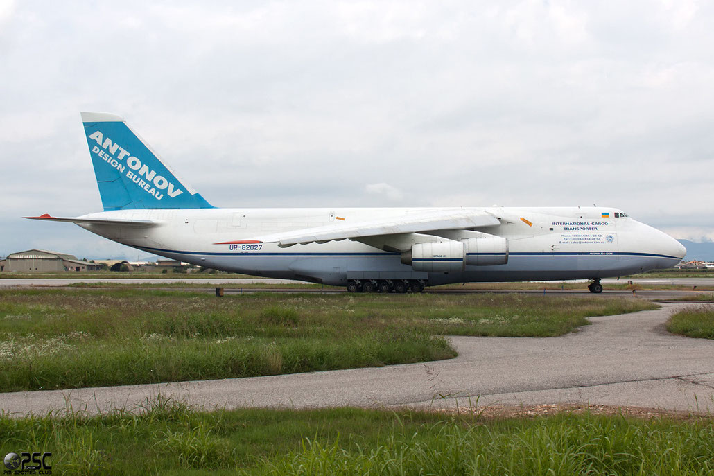19530502288 An-124-100 UR-82027 Antonov Des. Bur.