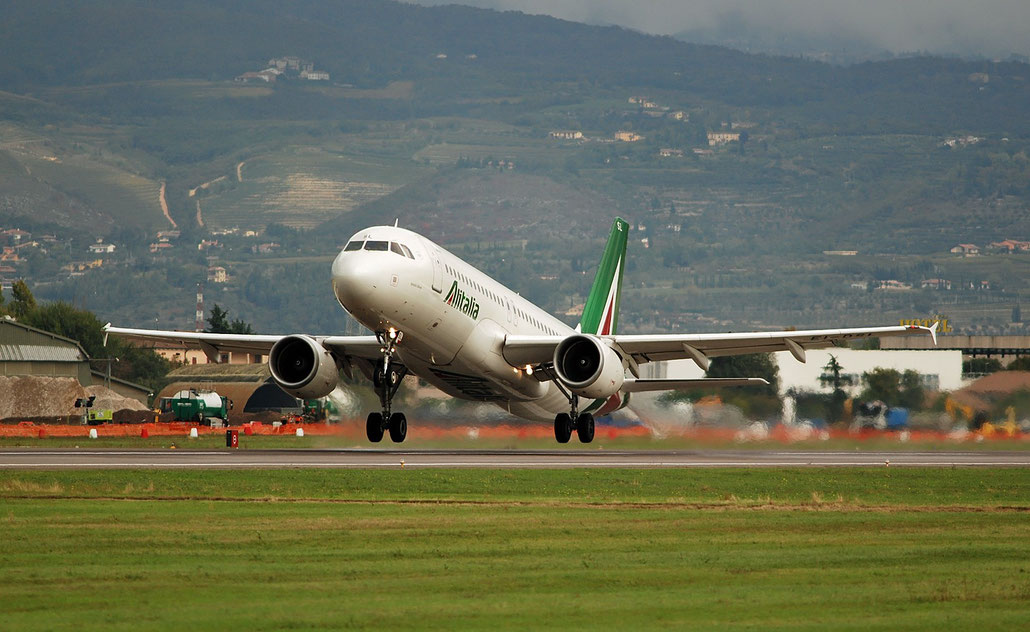 EI-DSL A320-216 3343 Alitalia @ Aeroporto di Verona 30.10.2018  © Piti Spotter Club Verona