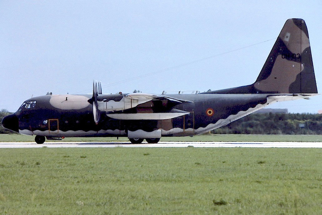 CH03   C-130H  4461 @ Aeroporto di Verona   © Piti Spotter Club Verona