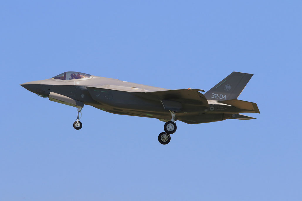 AL-2: F-35A MM7333, 32-02 AL 04 002 by Gianluca Conversi, su Flickr Credit Angelo Donato Tornotti per PSC