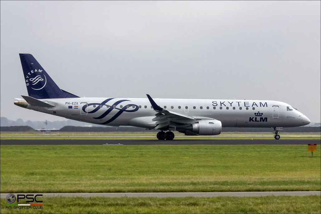 PH-EZX ERJ190STD 19000545 KLM Cityhopper @ Amsterdam Airport - 09.2013  © Piti Spotter Club Verona