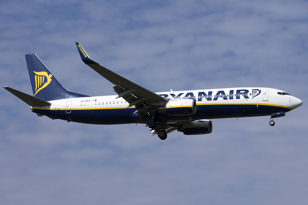 EI-EKY B737-8AS 35031/3230 Ryanair @ Treviso Airport 05.10.2014 © Piti Spotter Club Verona