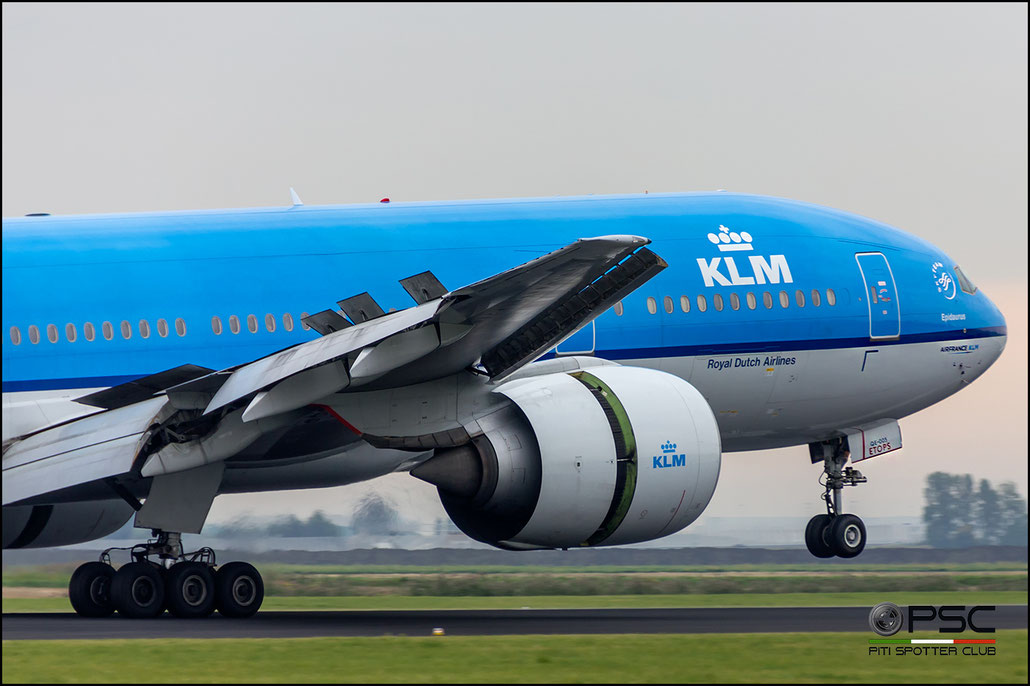 PH-BQE B777-206ER 28691/468 KLM Royal Dutch Airlines  @ Amsterdam Airport 09.2015  © Piti Spotter Club Verona
