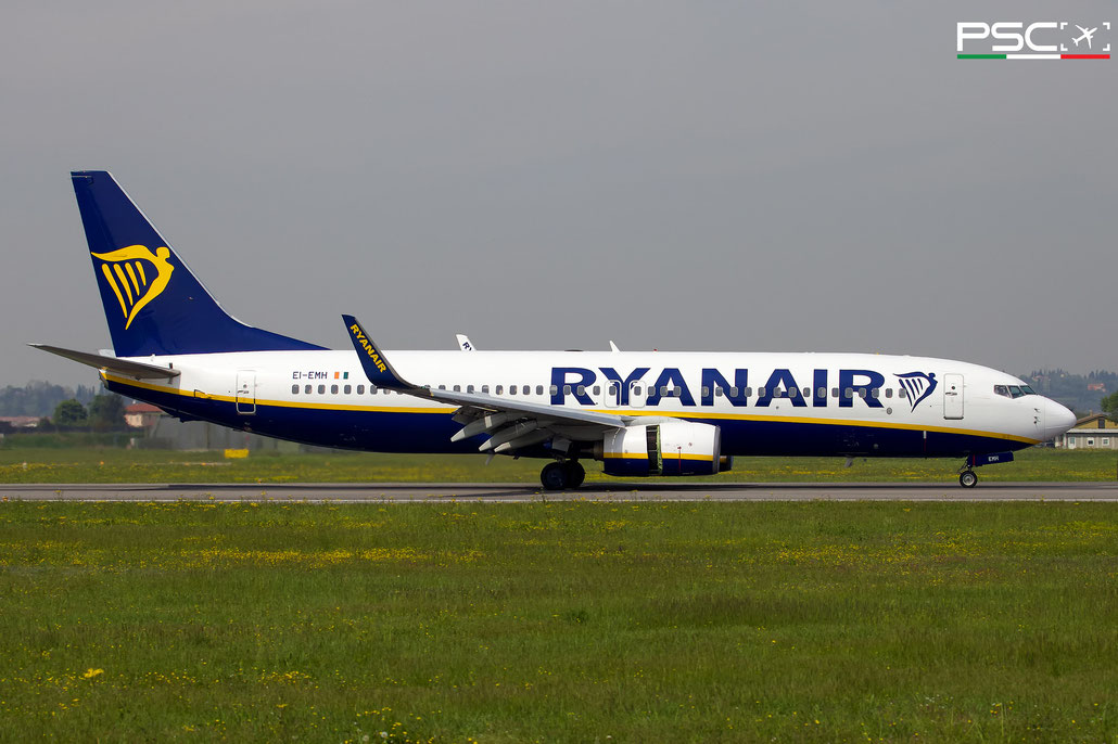 EI-EMH Boeing 737-8AS 34974 3262 cfm56-7B26  Ryanair 2010  @ Aeroporto di Verona 04 2024 © Piti Spotter Club Verona