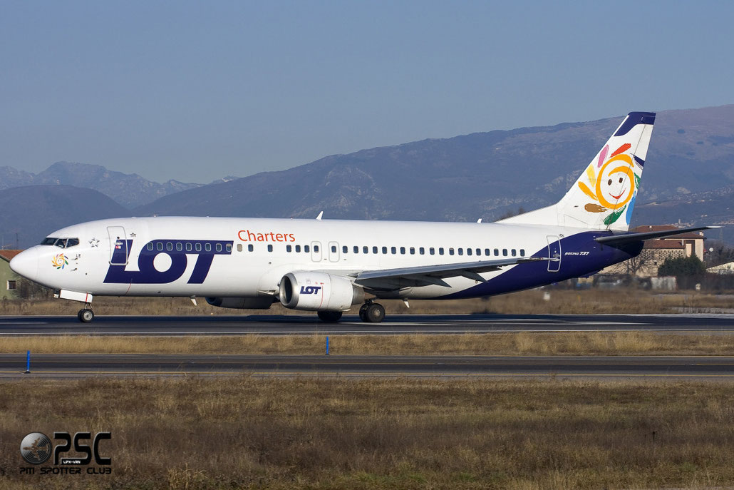 SP-LLE B737-45D 27914/2804 LOT Charters