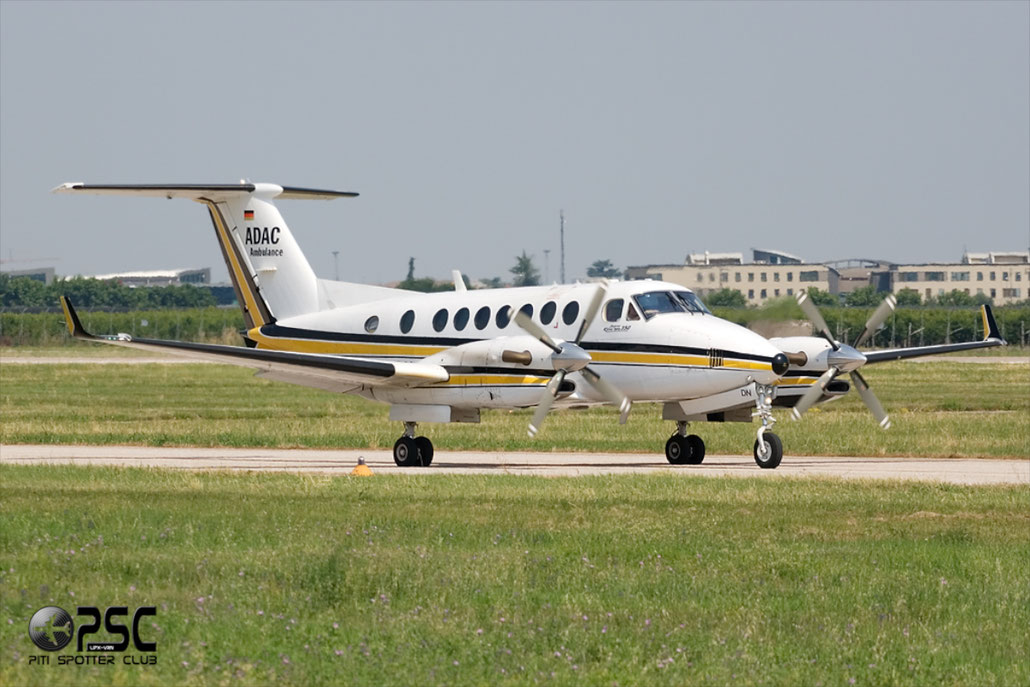 D-CADN - Dornier Do-328-300 Jet - D-BADC ADAC @ Aeroporto di Verona © Piti Spotter Club Verona
