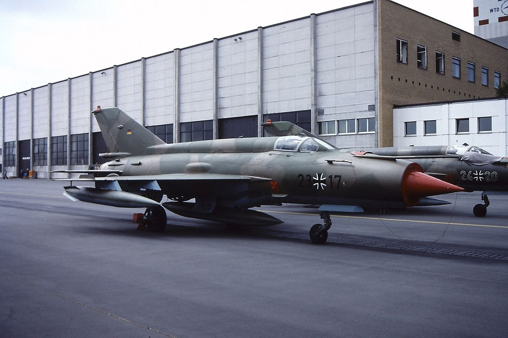 23+17   MiG-21MF  968613 © Piti Spotter Club Verona 