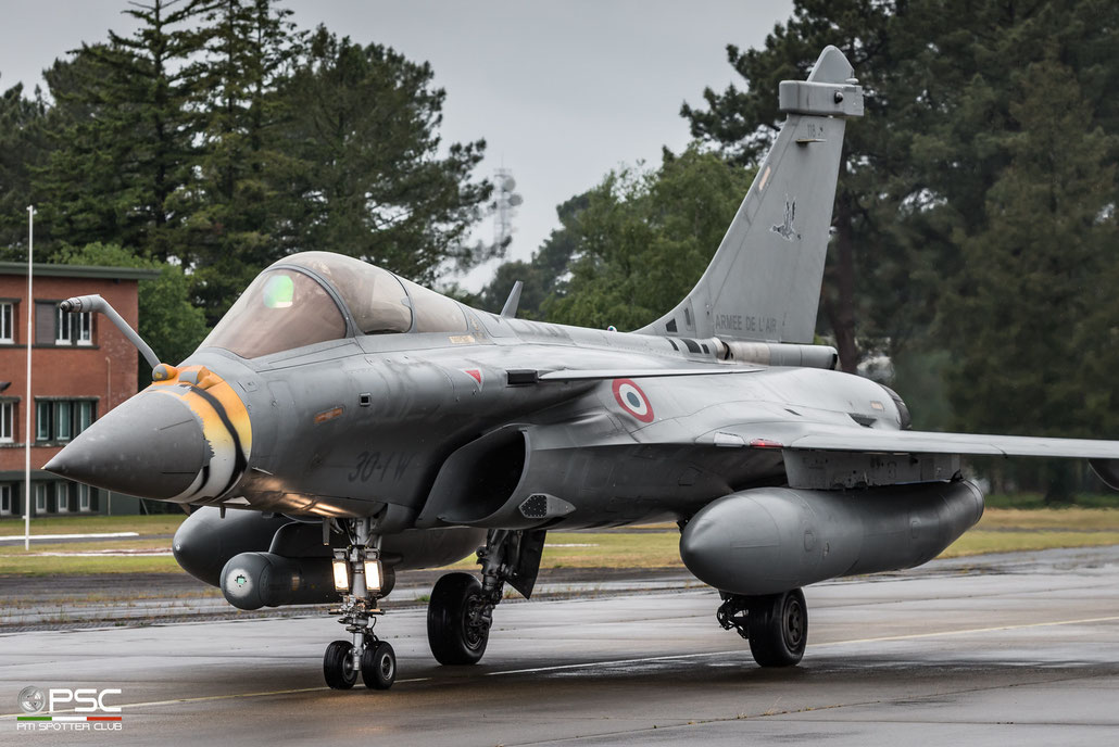 118  30-IW  Rafale C   EC02.030 © Piti Spotter Club Verona 