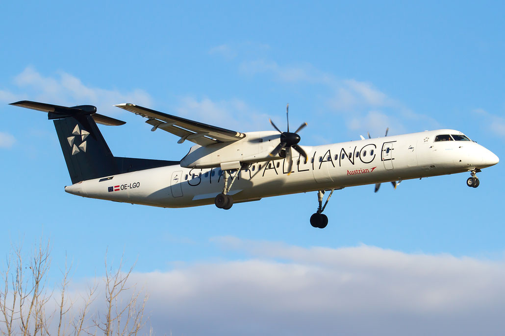 OE-LGO  DHC-8-402  4281  Austrian Airlines @ Bologna 2018 © Piti Spotter Club Verona 