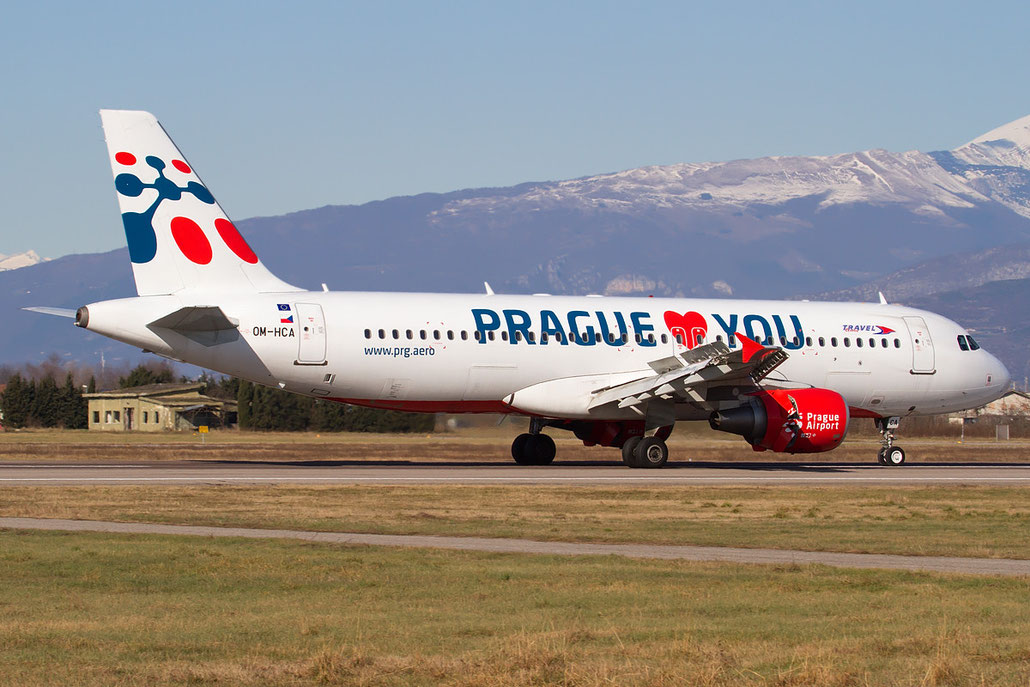 OM-HCA A320-214 4699 Travel Service Slovakia @ Aeroporto di Verona © Piti Spotter Club Verona