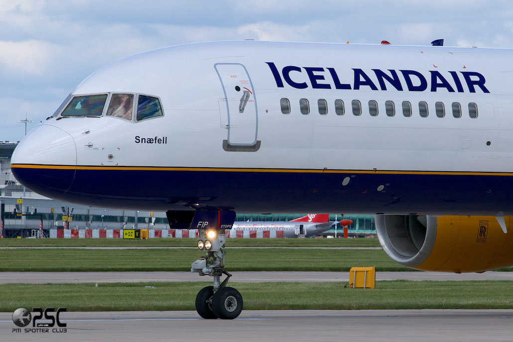 TF-FIP B757-208 30423/916 Icelandair @ Manchester Airport 13.05.2014 © Piti Spotter Club Verona