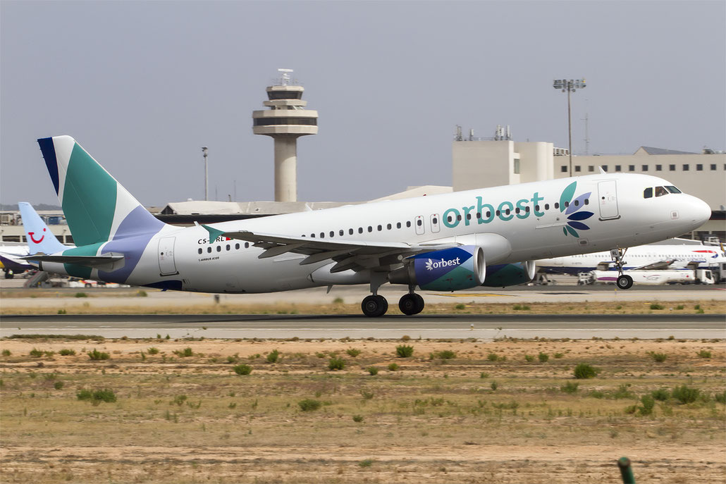 CS-TRL A320-214 3758 Orbest @ Palma de Mallorca Airport 07.2014 © Piti Spotter Club Verona