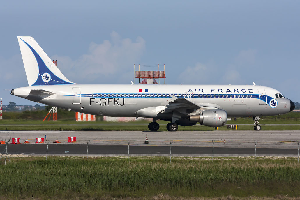 F-GFKJ A320-211 63 Air France @ Venice Airport 21.05.2013 © Piti Spotter Club Verona