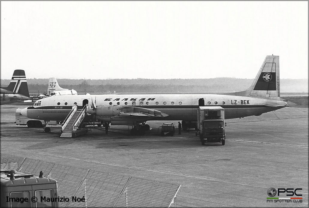 LZ-BEK Ilyushin IL-18 Gr 182004603 46-03 AI-20K  Balkan Bulgarian Airlines 1962  @ Milano Malpensa © collezione Maurizio Noè - Piti Spotter Club Verona