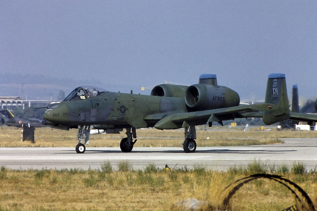 77-0257  IN  A-10A  A10-0182 @ Aeroporto di Verona   © Piti Spotter Club Verona
