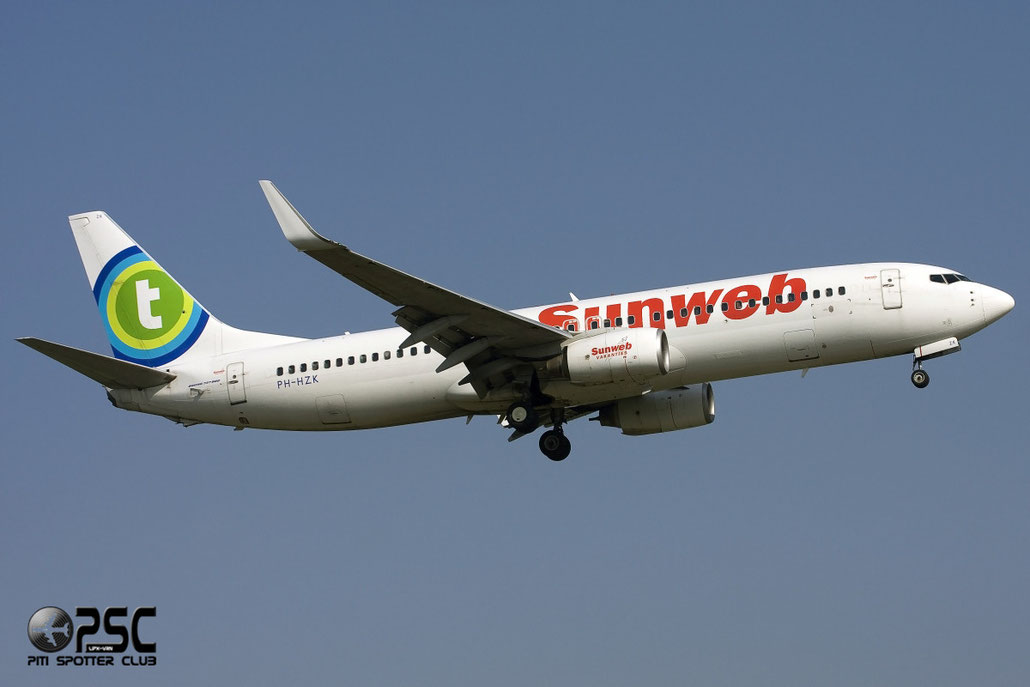 Boeing 737 Next Gen - MSN 30390 - PH-HZK @ Aeroporto di Verona © Piti Spotter Club Verona