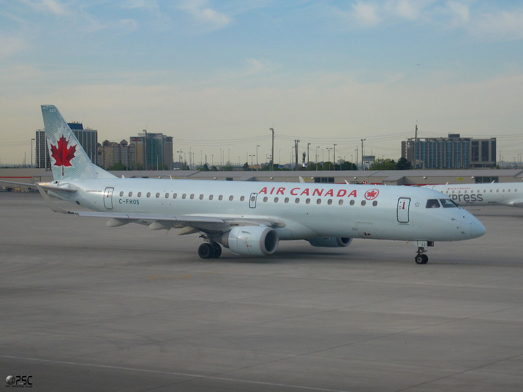 C-FHOS ERJ190AR 19000101 Air Canada @ Toronto Pearson Airport 17.05.2013  © Piti Spotter Club Verona