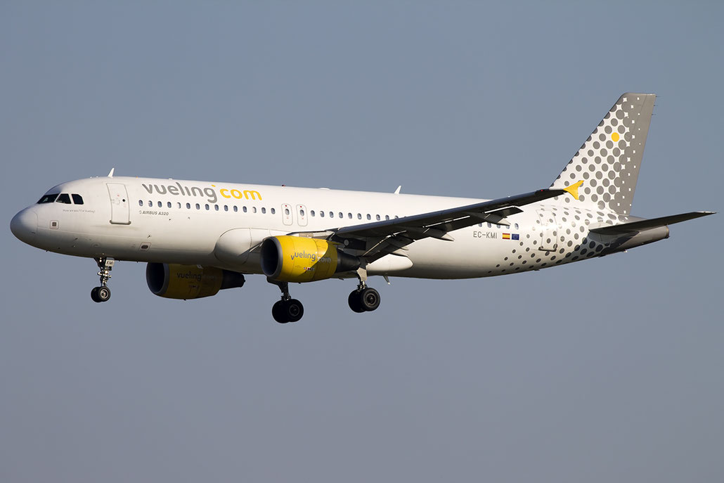 EC-KMI A320-216 3400 Vueling Airlines @ Venezia Airport 22.08.2015 © Piti Spotter Club Verona