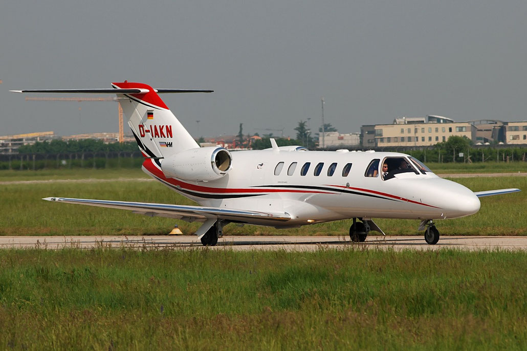 D-IAKN Ce525A (CJ2+) 525A-0367 Starwings GmbH @ Aeroporto di Verona © Piti Spotter Club Verona