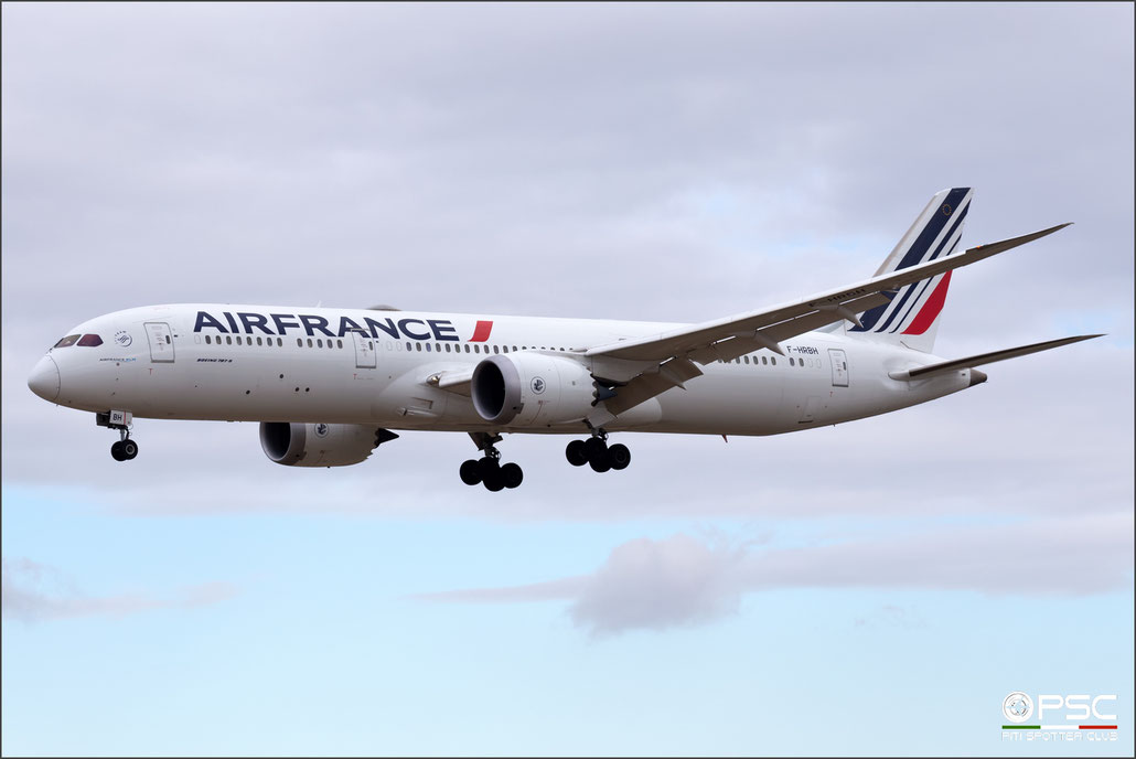 F-HRBH B787-9 42498/832 Air France @ Barcelona 04.2023 © Piti Spotter Club Verona